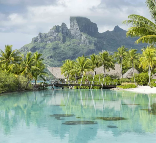 Vue sur le mont Otemanu à Bora Bora © Grégoire Le Bacon